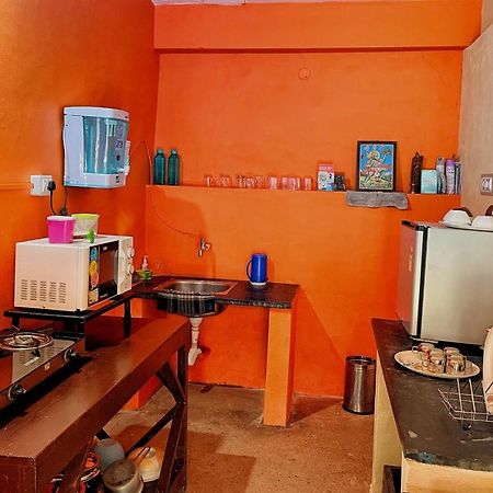 Sandev Homestay Madikeri Extérieur photo