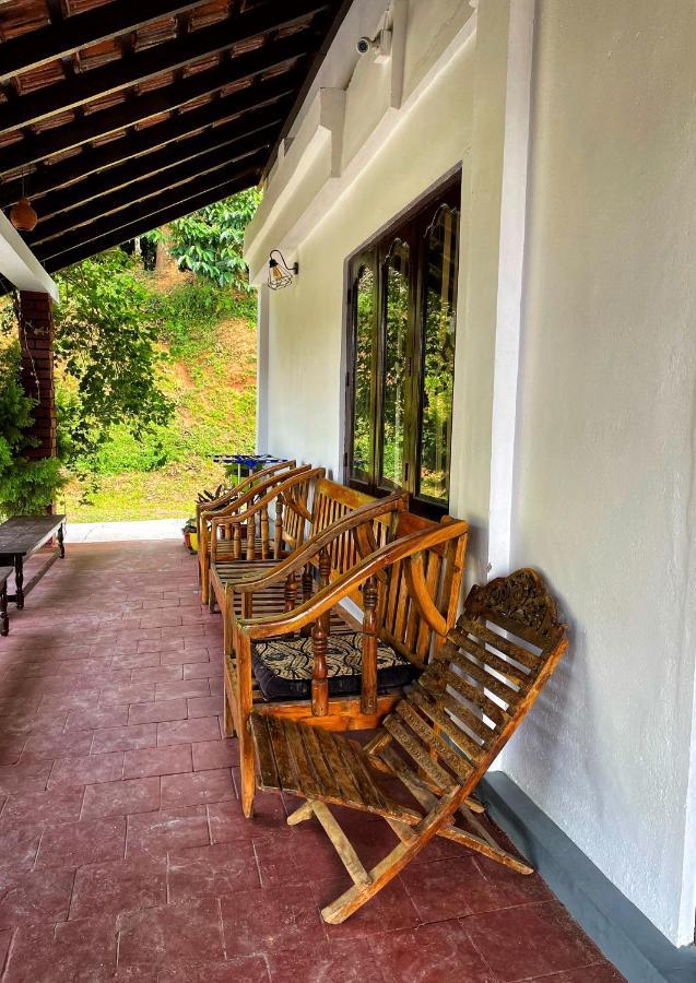 Sandev Homestay Madikeri Extérieur photo